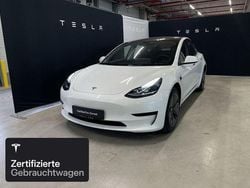 Weiß Gebraucht 2023 Tesla Model 3 RWD Limousine | 29.500 € (Fairer Preis)