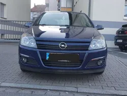 Blau Gebraucht 2005 Opel Astra Limousine | 1.999 € (Fairer Preis)