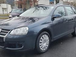 Blau Gebraucht 2009 VW Golf V Trendline Kombi | 1.490 € (Superpreis)