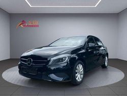 Kosmosschwarz Gebraucht 2015 Mercedes A180 Style Kleinwagen | 12.950 € (Fairer Preis)