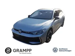 Silber Gebraucht 2024 VW Passat R-line Kombi | 45.860 € (Fairer Preis)