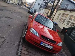 Gebraucht 2000 Opel Astra Limousine | 1.100 €
