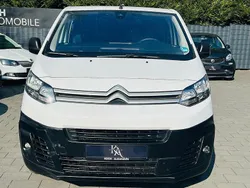 Lackierung weiss icy/typ ausse Gebraucht 2024 Citroën Jumpy Van / Kleinbus | 22.790 € (Guter Preis)