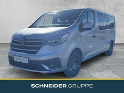 Grau Gebraucht 2024 Renault Trafic Evolution Van / Kleinbus | 39.990 € (Fairer Preis)