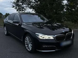 Schwarz Gebraucht 2017 BMW 730 Limousine | 27.200 € (Fairer Preis)