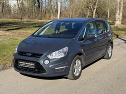 Grau Gebraucht 2011 Ford S-MAX Titanium Van / Kleinbus | 7.599 € (Fairer Preis)