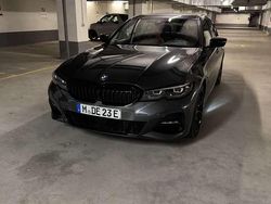 Grau Gebraucht 2021 BMW 320e M Sport Limousine | 30.500 € (Etwas zu teuer)