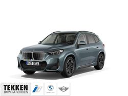 Gruen Neu 2025 BMW iX1 Comfort Edition SUV | 62.390 € (Etwas zu teuer)