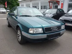 Grün Gebraucht 1994 Audi 80 Comfort Limousine | 1.900 €