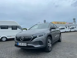 Grau Gebraucht 2022 Mercedes EQA300 SUV | 39.990 € (Teuer)