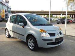 Grau Gebraucht 2005 Renault Modus Dynamique Van / Kleinbus | 1.999 € (Etwas zu teuer)