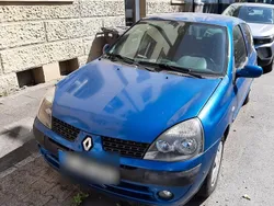 Blau Gebraucht 2006 Renault Clio II Campus Limousine | 1.195 € (Fairer Preis)