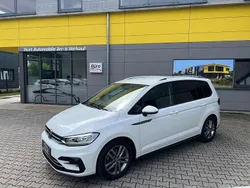 Weiß Gebraucht 2021 VW Touran Comfortline Van / Kleinbus | 22.990 € (Fairer Preis)