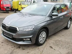Graphite grau metallic Neu 2025 Skoda Fabia Kleinwagen | 20.595 € (Fairer Preis)