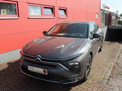Platinumgrau (metallic) Gebraucht 2022 Citroën C5 X Shine Limousine | 34.590 € (Etwas zu teuer)