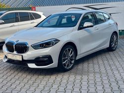 Schwarz Gebraucht 2024 BMW 120 Sport Line Kleinwagen | 27.350 € (Guter Preis)