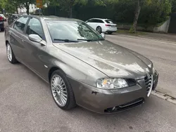 Alfa Romeo 166