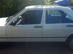 Weiß Gebraucht 1984 Mercedes 190 Limousine | 4.900 €