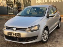 Silber Gebraucht 2010 VW Polo Comfortline Kleinwagen | 8.500 € (Fairer Preis)