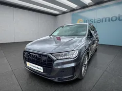 Grau Gebraucht 2023 Audi Q7 S-Line SUV | 76.699 € (Teuer)
