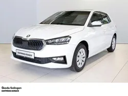 Weiß Neu 2025 Skoda Fabia Essence Limousine | 19.790 € (Fairer Preis)