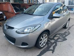 Silber Gebraucht 2010 Mazda 2 Inclusive Kleinwagen | 2.450 € (Etwas zu teuer)