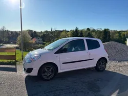 Weiß Gebraucht 2009 Renault Twingo Authentique Kleinwagen | 3.199 € (Fairer Preis)