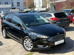 Iridiumschwarz metallic Gebraucht 2017 Ford Focus Titanium Kombi | 8.999 € (Guter Preis)