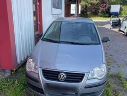 Grau Gebraucht 2006 VW Polo Kleinwagen | 649 € (Guter Preis)