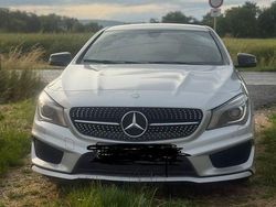 Silber Gebraucht 2016 Mercedes CLA200 Limousine | 8.850 € (Teuer)
