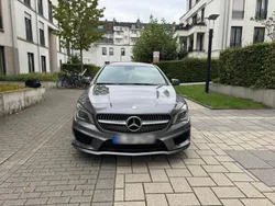 Grau Gebraucht 2014 Mercedes CLA200 AMG line Coupé | 19.000 € (Etwas zu teuer)