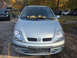 Silber Gebraucht 2003 Renault Scénic Privilege Van / Kleinbus | 1.450 € (Superpreis)