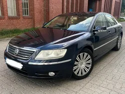 Blau Gebraucht 2005 VW Phaeton Limousine | 3.650 € (Teuer)