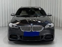 Grau Gebraucht 2012 BMW M550 Sport Line Limousine | 16.500 € (Guter Preis)