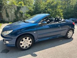 Blau Gebraucht 2006 Peugeot 206 CC Cabrio | 1.500 € (Teuer)