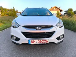 Weiß Gebraucht 2011 Hyundai ix35 Premium SUV | 9.200 € (Guter Preis)