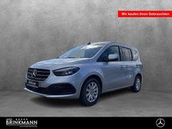 Helvinsilber Gebraucht 2024 Mercedes T180 Progressive Van / Kleinbus | 30.599 € (Etwas zu teuer)