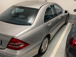 Grau Gebraucht 2003 Mercedes C200 Limousine | 2.200 € (Guter Preis)