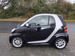 Schwarz Gebraucht 2014 Smart ForTwo Coupé Coupé | 3.349 € (Guter Preis)