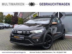 Schwarz Gebraucht 2024 Dacia Sandero Stepway Kleinwagen | 16.990 € (Fairer Preis)