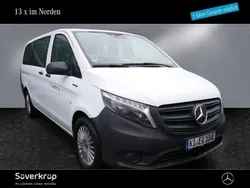 Weiß Gebraucht 2023 Mercedes e-Vito Van / Kleinbus | 59.381 €