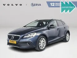 Blau Gebraucht 2019 Volvo V40 CC Kombi | 15.875 € (Etwas zu teuer)