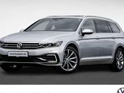 Silber Gebraucht 2020 VW Passat GTE Kombi | 24.645 € (Fairer Preis)