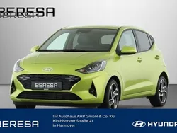 Lucid lime / met Gebraucht 2025 Hyundai i10 Prime Kleinwagen | 17.690 € (Fairer Preis)