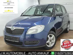 Stormblau metallic Gebraucht 2010 Skoda Fabia Cool Edition Kleinwagen | 2.999 € (Fairer Preis)