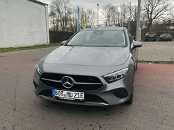 Gebraucht 2024 Mercedes A250 Advanced Limousine | 37.000 €