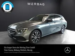Grau Gebraucht 2022 Mercedes E300 Kombi | 33.960 € (Guter Preis)