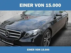 Schwarz metallic Gebraucht 2020 Mercedes E220 Avantgarde | 41.030 € (Etwas zu teuer)