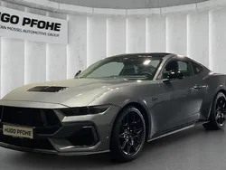 Carbonized gray metallic Neu 2025 Ford Mustang GT Coupé | 62.990 € (Etwas zu teuer)
