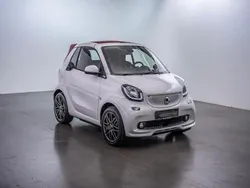 Weiß Gebraucht 2019 Smart ForTwo Coupé Brabus Xclusive Cabrio | 25.000 €